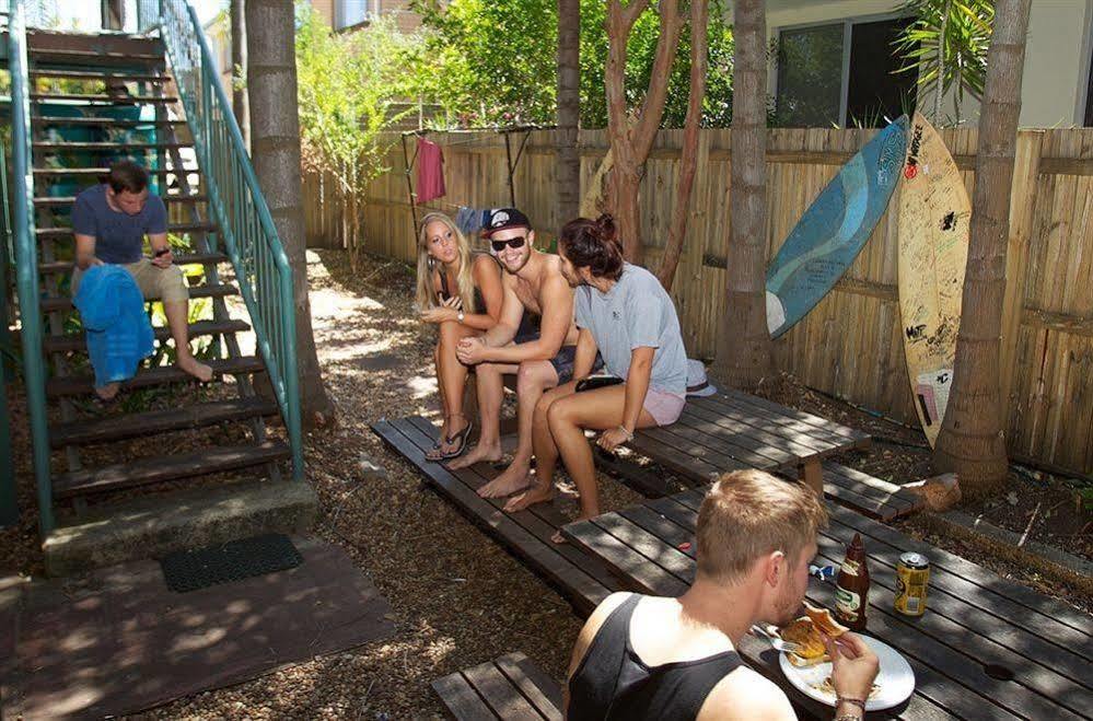 Sleeping Inn Backpackers Resort غولد كوست المظهر الخارجي الصورة