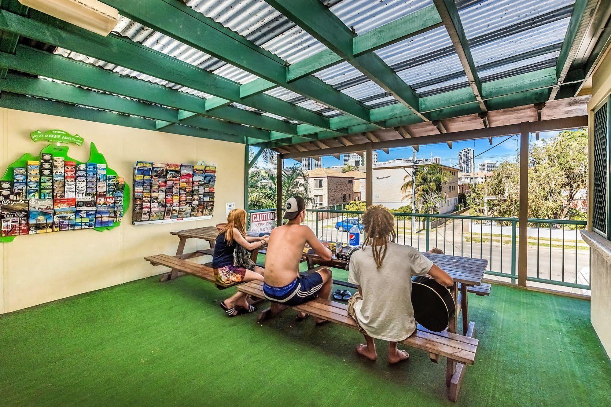 Sleeping Inn Backpackers Resort غولد كوست المظهر الخارجي الصورة